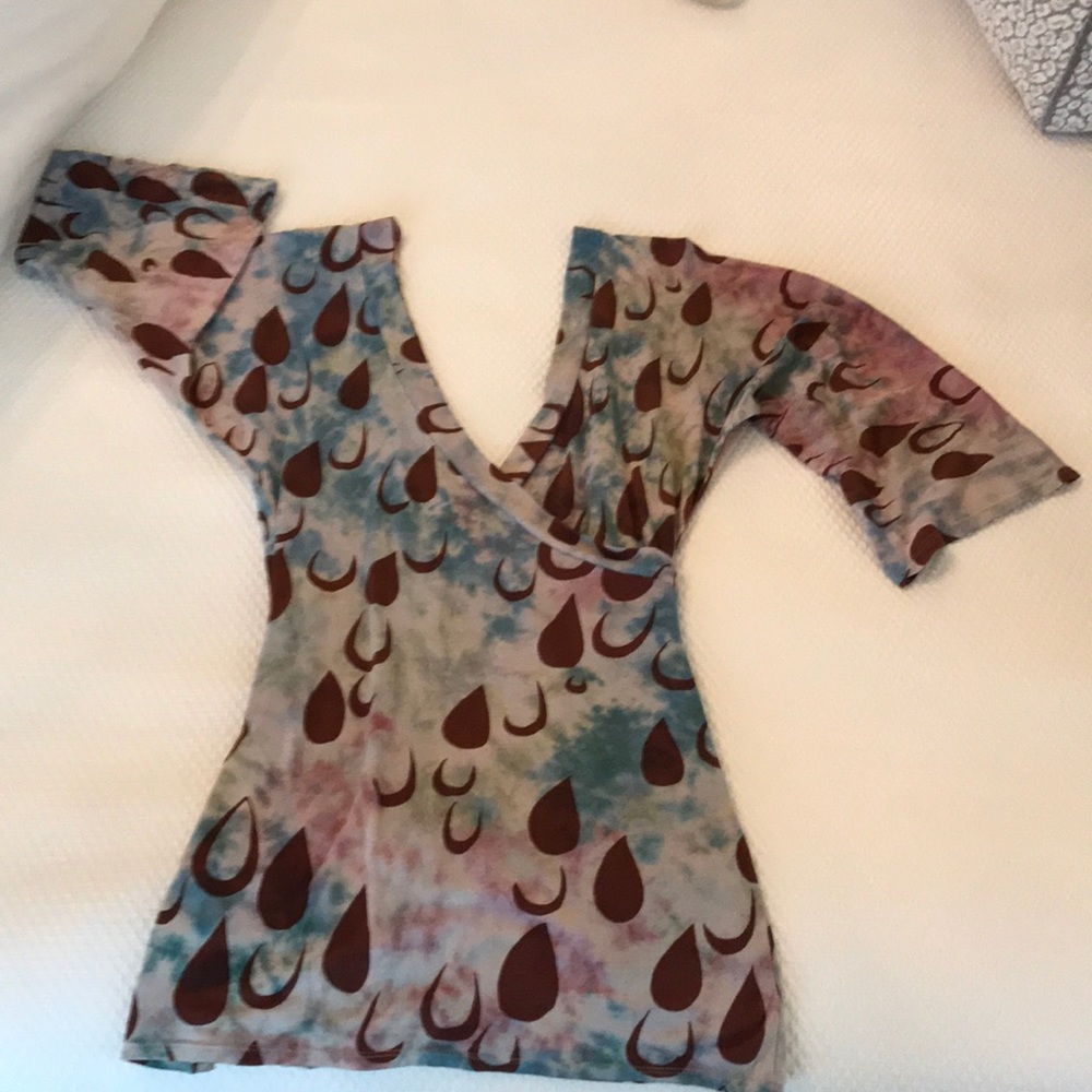 DONATED Indah V Neck top NWOT. Yoga tunic style.